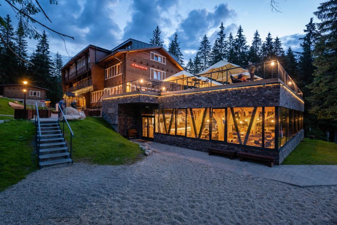 Hotel Bjoernson Jasna & Bjoernson Tree Houses Демановска Долина Екстериор снимка